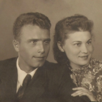 Свадебная фотография Ивана и Валентины Бурлака, 22 июня 1949 года