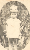 Валя Яценко, август 1925 года